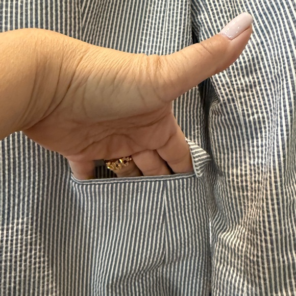 Ann Taylor Blazer - Picture 4 of 6